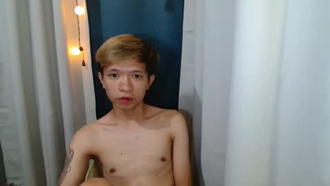 asian_macky online show from April 3, 2026, 2:31 am