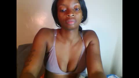 Snapshot of asian_pinay01 chatting on October 28, 2025, 3:36 pm Asia online show from October 28, 2025, 3:36 pm