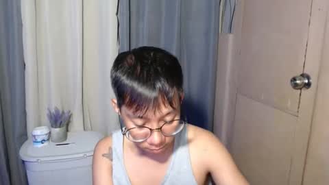 Snapshot of asian_seanbrownxxx chatting on January 14, 2026, 6:35 pm asian_seanbrownxxx online show from January 14, 2026, 6:35 pm