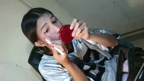 Snapshot of asian_sweetpinayxxx chatting on May 18, 2026, 11:43 pm asian_sweetpinayxxx online show from May 18, 2026, 11:43 pm