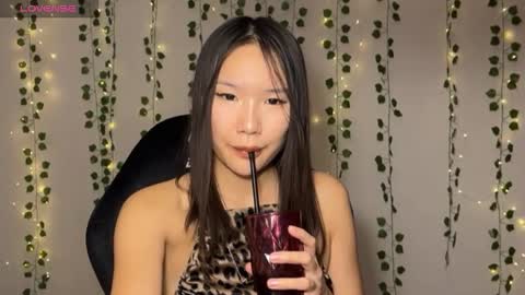 My name Vi online show from October 12, 2025, 8:57 am