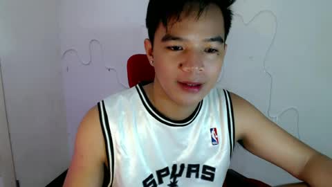 Snapshot of asianash18 chatting on June 19, 2026, 9:40 pm ASH online show from June 19, 2026, 9:40 pm