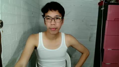 Snapshot of asianbaexx chatting on March 26, 2026, 6:41 am EIZE online show from March 26, 2026, 6:41 am