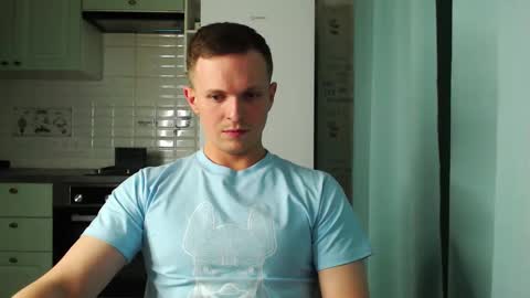 asianbbeaty online show from April 24, 2026, 11:18 pm