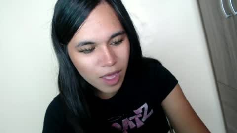 asianblk_barbiedoll online show from May 21, 2026, 1:34 am