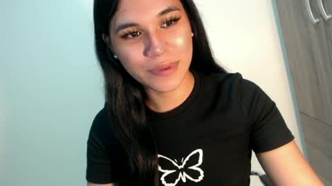 asianblk_barbiedoll online show from May 28, 2026, 4:48 pm