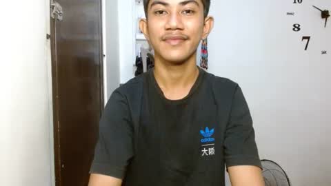 Snapshot of asiancockhero22 chatting on February 3, 2025, 12:47 am HERO online show from February 3, 2025, 12:47 am