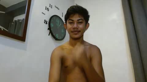 Snapshot of asiancockhero22 chatting on February 8, 2026, 4:05 am HERO online show from February 8, 2026, 4:05 am