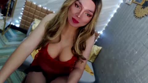 BELLA NOTCH online show from May 15, 2026, 7:15 am