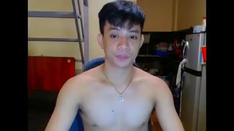 asiandreamboyx online show from October 15, 2025, 6:02 am