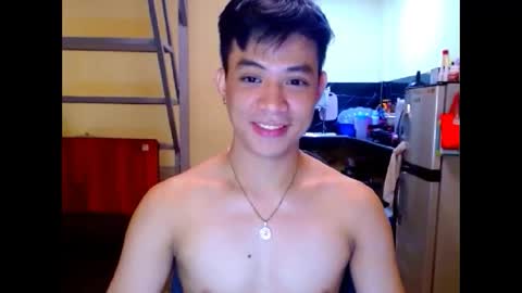 asiandreamboyx online show from April 27, 2026, 5:27 am