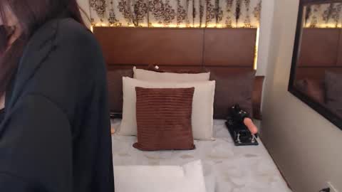 asianhotjasmin online show from October 12, 2025, 5:12 pm