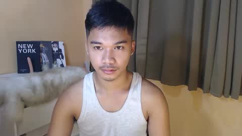 asianhunk_jamesx online show from October 17, 2025, 5:10 am