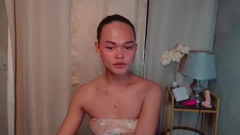 Kianna online show from November 20, 2025, 9:53 am