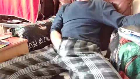 Snapshot of asianlooker chatting on November 15, 2025, 2:35 pm John online show from November 15, 2025, 2:35 pm