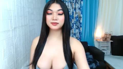 Snapshot of asiansexxy_wildtrans chatting on May 5, 2026, 7:22 pm Nina online show from May 5, 2026, 7:22 pm