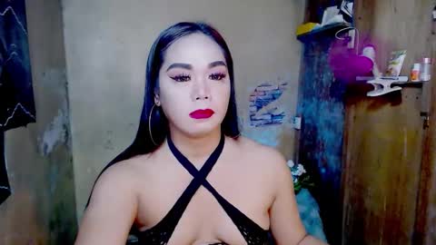 Snapshot of asiansofhia chatting on November 2, 2025, 1:24 pm Sofhia online show from November 2, 2025, 1:24 pm