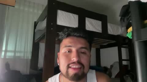 A S I L I O S   H A L L online show from October 13, 2025, 4:01 am