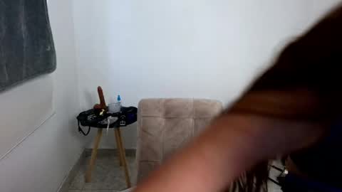 Asiri  online show from April 8, 2026, 10:54 pm