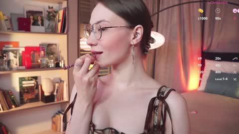 Snapshot of askaudrey chatting on January 31, 2025, 2:07 pm Audrey online show from January 31, 2025, 2:07 pm