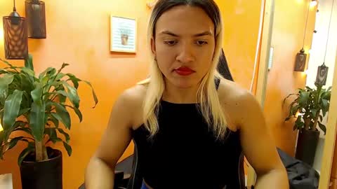 ASLY online show from January 24, 2025, 2:08 pm