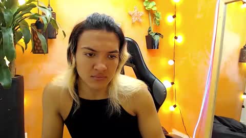 ASLY online show from January 27, 2025, 11:22 am