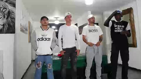 THOMAS AND DAMIAND online show from September 19, 2025, 6:08 pm