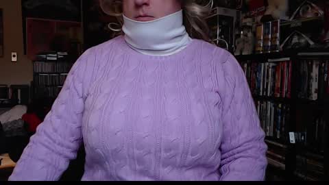 Aspen Vale online show from December 8, 2024, 7:32 pm