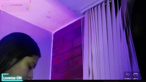 Snapshot of aspenruss chatting on September 14, 2025, 6:18 pm online show from September 14, 2025, 6:18 pm