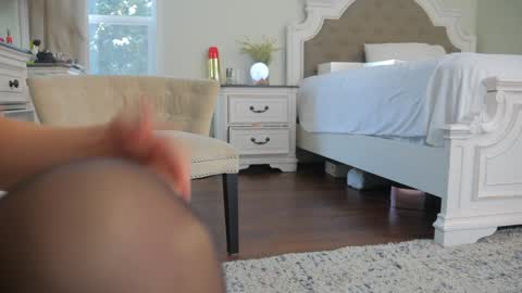 Snapshot of aspenwild chatting on February 8, 2025, 9:36 pm Aspen Wild online show from February 8, 2025, 9:36 pm