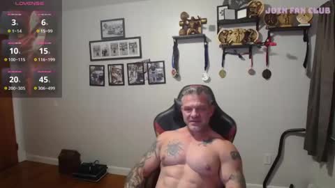 Snapshot of ass_chaser_1 chatting on September 10, 2025, 1:38 am Ass Chaser online show from September 10, 2025, 1:38 am