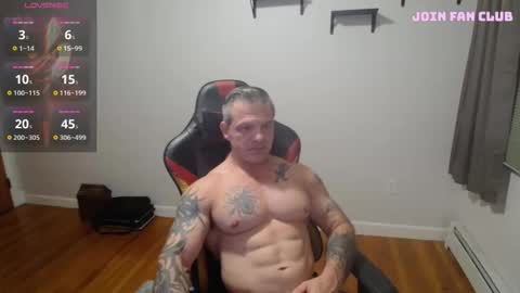 Snapshot of ass_chaser_1 chatting on October 8, 2025, 1:47 am Ass Chaser online show from October 8, 2025, 1:47 am