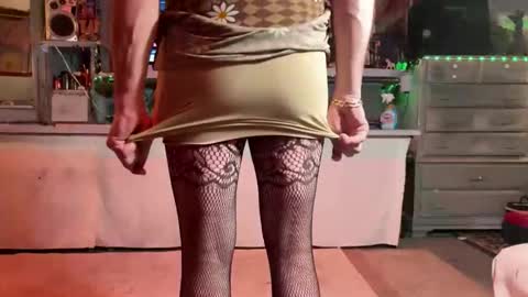 SIR WILLIAM online show from December 20, 2025, 8:54 am