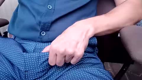 Snapshot of asssssssssseater6947 chatting on September 9, 2025, 11:43 am asssssssssseater6947 online show from September 9, 2025, 11:43 am