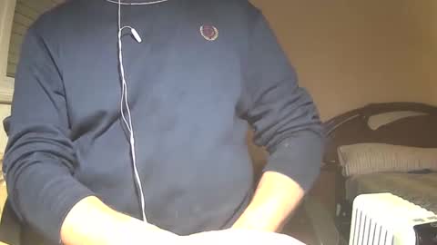 Snapshot of astelover chatting on December 18, 2024, 9:29 pm astelover online show from December 18, 2024, 9:29 pm