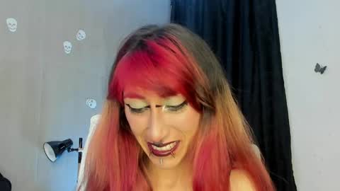 Snapshot of asterothxznikki chatting on June 4, 2026, 5:30 pm Asterothxznikki online show from June 4, 2026, 5:30 pm