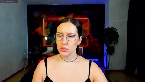 Asti online show from March 3, 2026, 1:34 am