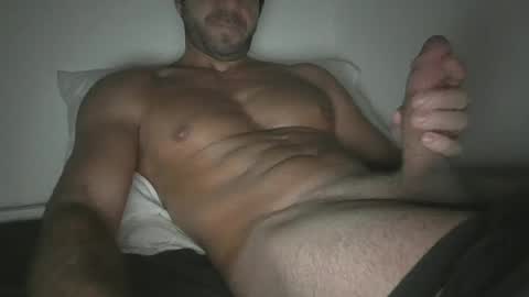 Snapshot of aston0 chatting on June 19, 2026, 3:00 am Aston online show from June 19, 2026, 3:00 am