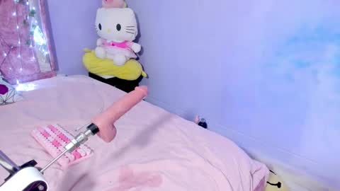 Kitty online show from December 2, 2025, 3:45 am