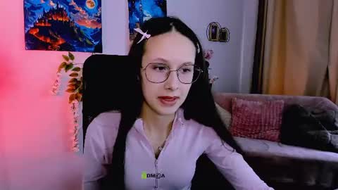 Snapshot of astra_boom chatting on July 23, 2026, 8:34 am astra_boom online show from July 23, 2026, 8:34 am