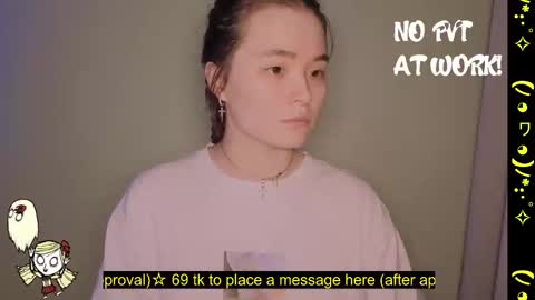 Snapshot of astra_lis chatting on February 19, 2025, 8:52 pm Astra online show from February 19, 2025, 8:52 pm