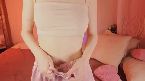 Snapshot of astra_lis chatting on March 9, 2025, 12:31 pm Astra online show from March 9, 2025, 12:31 pm