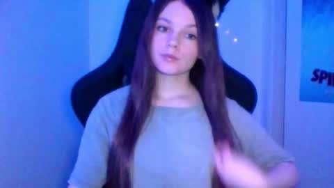 astradream_ online show from February 16, 2026, 9:22 pm