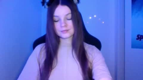 astradream_ online show from February 20, 2026, 10:43 pm