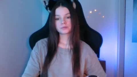 astradream_ online show from March 11, 2026, 11:00 pm