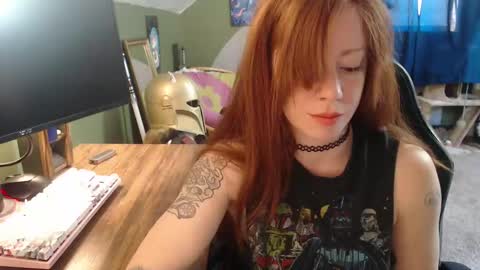 AstraeaSiren online show from May 4, 2026, 5:42 pm