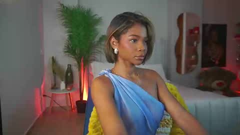 Snapshot of astrea_1 chatting on September 24, 2025, 9:51 pm Astrea online show from September 24, 2025, 9:51 pm