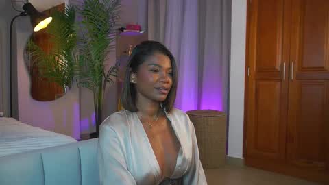 Snapshot of astrea_1 chatting on February 9, 2026, 3:21 am Astrea online show from February 9, 2026, 3:21 am