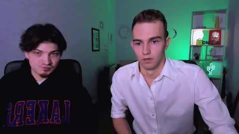 astren online show from December 15, 2025, 1:15 pm