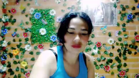 Snapshot of astrid_hauser66 chatting on September 23, 2025, 4:37 am astrid_hauser66 online show from September 23, 2025, 4:37 am